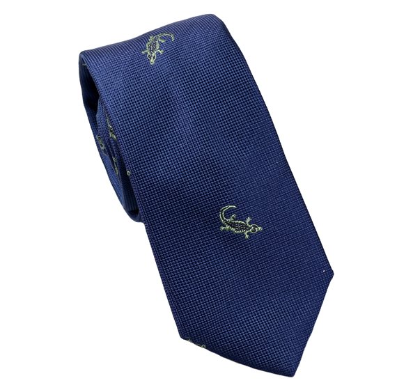Cravatta Cadetto in Seta Blu con Stampa di Coccodrilli